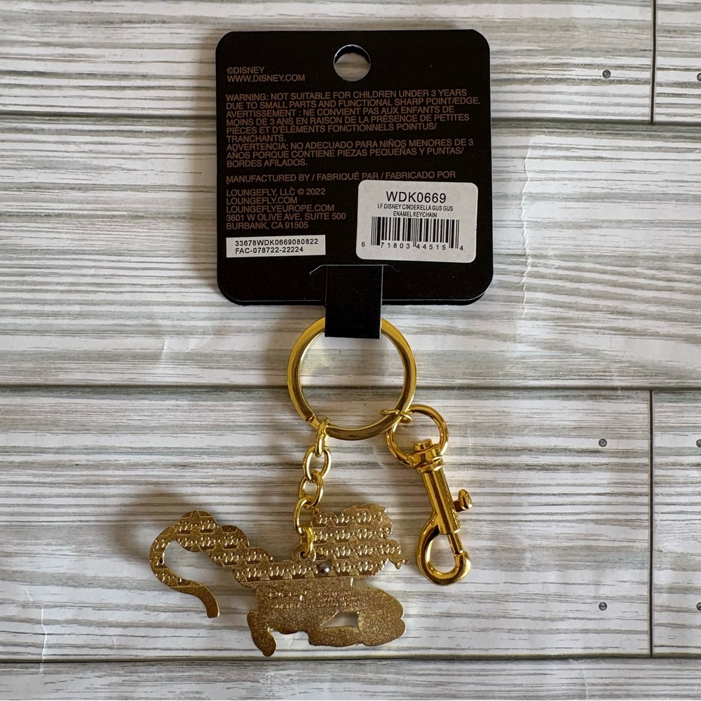 RARE🏰Loungefly Disney Cinderella Gus Gus Enamel Keychain - Picture 4 of 4